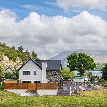 Arlyn, Padarn Lake Viewpoint In Snowdonia Caernarfon Ngoại thất bức ảnh